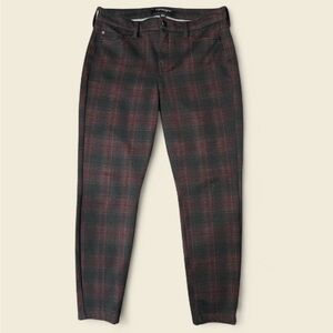 Liverpool Plaid Trousers - Black and Red